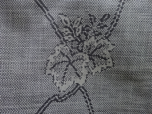 JAPANESE KIMONO / ANTIQUE KIMONO / DORO OSHIMA TSUMUGI / WOVEN  IVY LEAVES